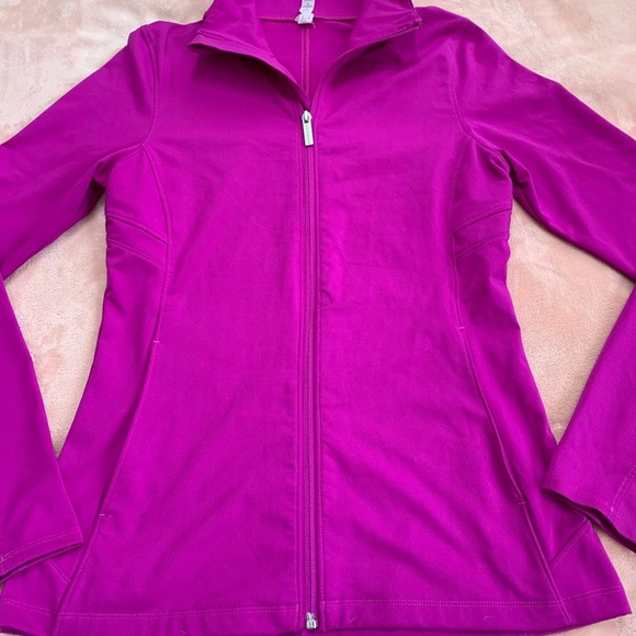 Women’s Under Armour All seasons gear Jacket - Picture 2 of 6